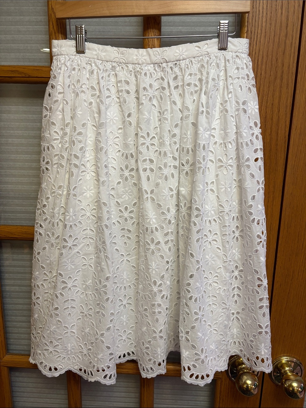EUC J. Crew White Eyelet Midi Skirt